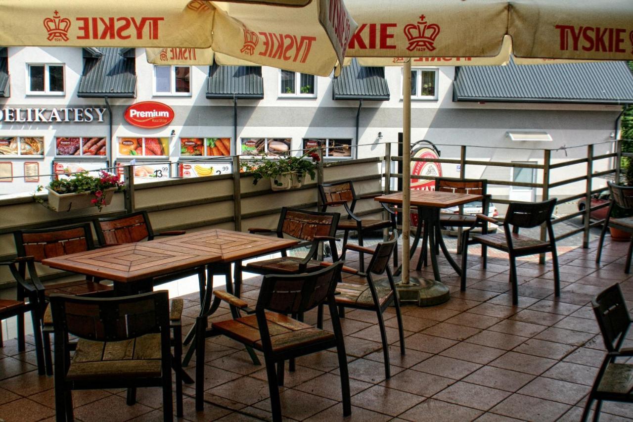 "Aleksandrowka" Restauracja I Noclegi Horyniec Eksteriør billede